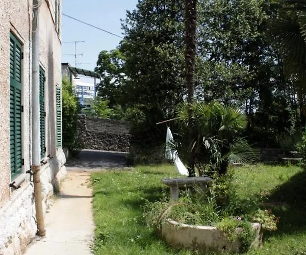 Apartment With A Parking Space - 3436 *