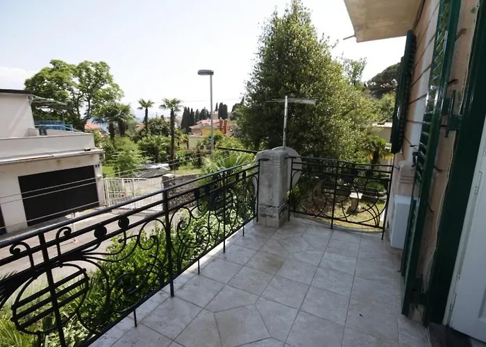 With A Parking Space - 3436 شقة