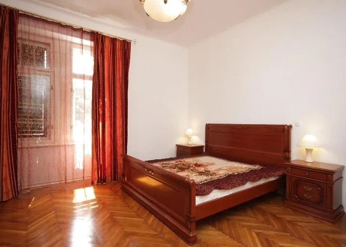 Apartamento With A Parking Space - 3436 Opatija
